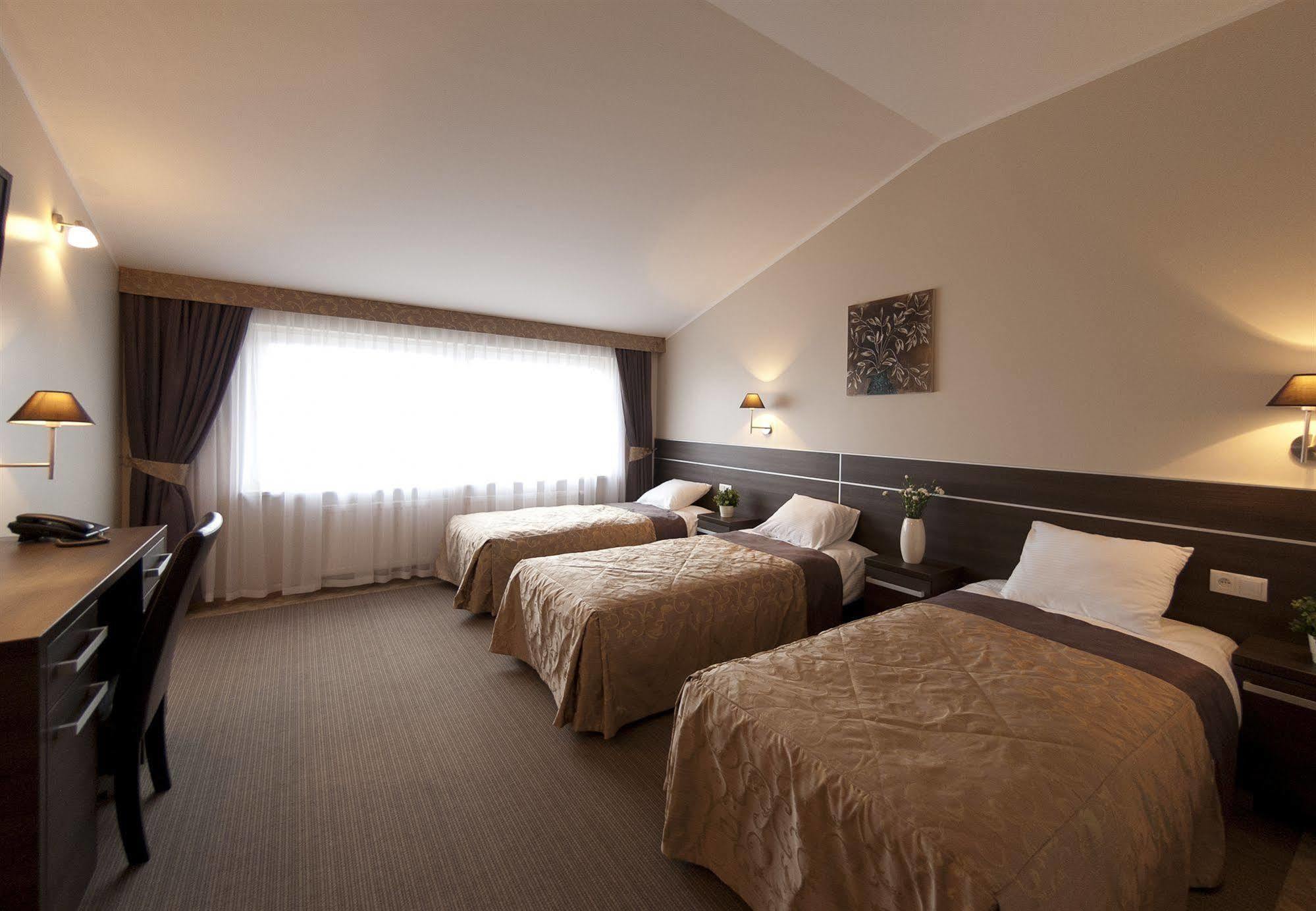Bed and Breakfast Zloty Staw Borkowo  Экстерьер фото